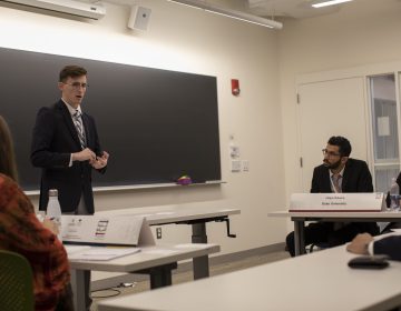 البطولة الأمريكية الثالثة لمناظرات الجامعات باللغة العربية